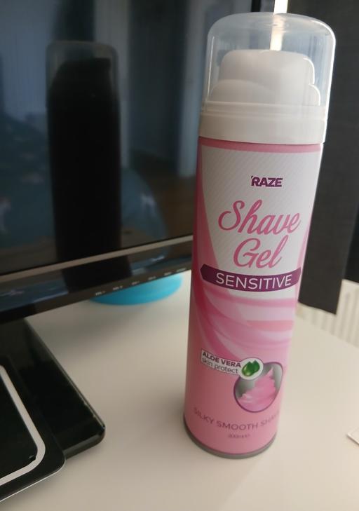 Buy & Sell Greater Manchester Bury - Photos for Shave Gel New