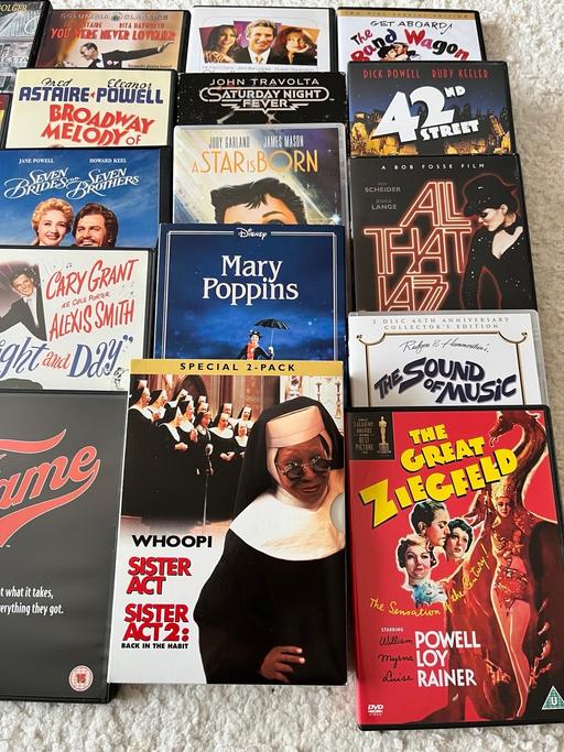 Buy & Sell Derbyshire North East Derbyshire - Photos for 32 Hollywood Musical Films (DVDS)