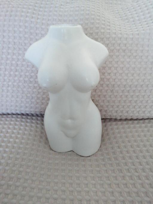 Buy & Sell West Midlands Wolverhampton - Photos for lady ornament 9 inches (cost £7)