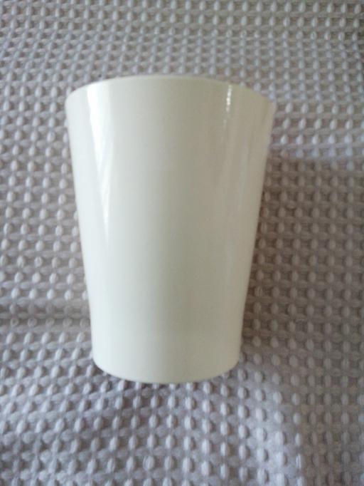 Buy & Sell West Midlands Wolverhampton - Photos for 6 inch plant pot