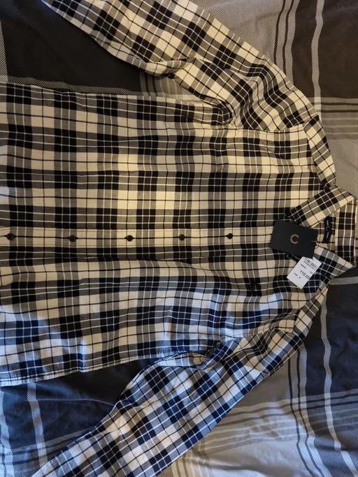 Buy & Sell Cardiff Thornhill - Cardiff - Photos for Fred Perry shirt men’s medium