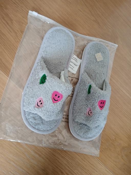 Buy & Sell Greater Manchester Bury - Photos for 7.5/8 Slippers New