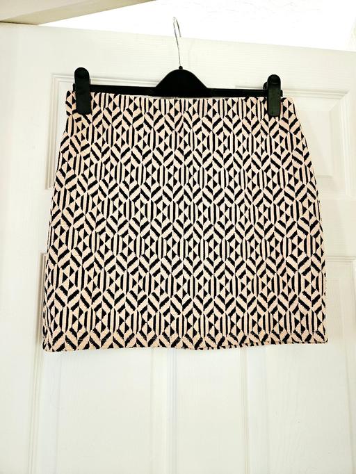 Buy & Sell South Yorkshire Doncaster - Photos for Skirt, size 14.