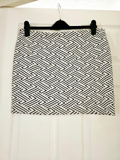 Buy & Sell South Yorkshire Doncaster - Photos for Skirt, size 14.