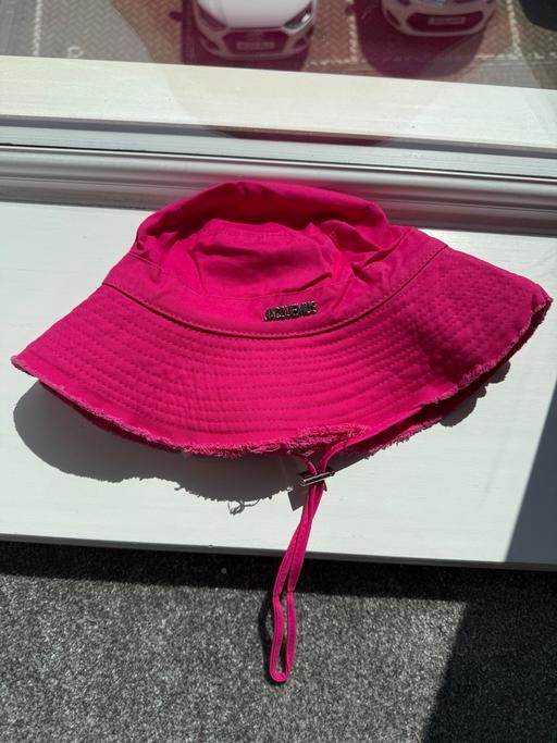 Buy & Sell Kent Tunbridge Wells - Photos for Bucket Hat