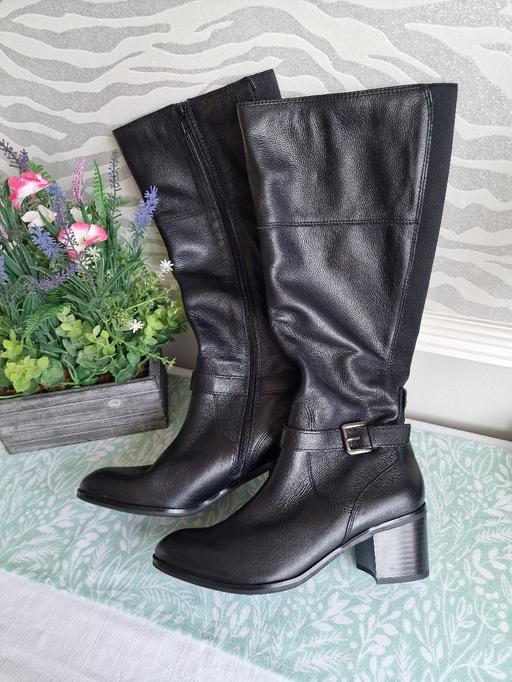 Buy & Sell West Midlands Sandwell - Photos for Leather Knee High Boots size 6
