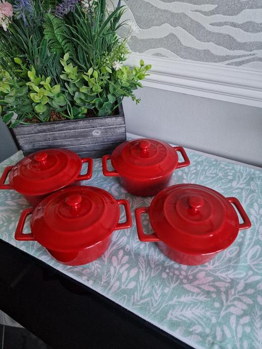 Buy & Sell West Midlands Sandwell - Photos for set of 4 Ceramic Serving Pots