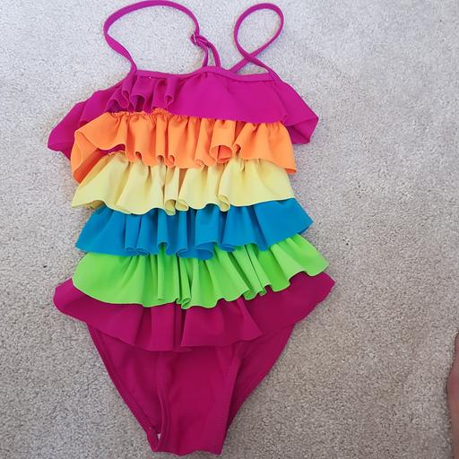 Buy & Sell Worcestershire Bromsgrove - Photos for STUNNING GIRLS ONE PIECE SWIMSUIT 4-7yrs