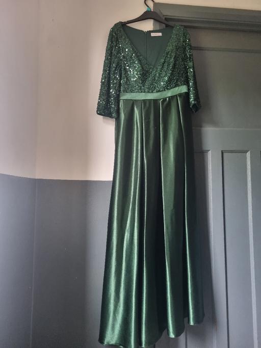 Buy & Sell Bexley Welling - Bexley - Photos for green ball gown
