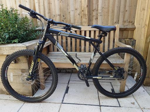 Buy & Sell South East London Camberwell - South East London - Photos for Avalanche GT Mountain Bike