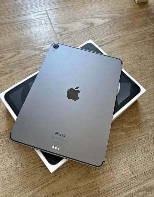 Buy & Sell North London Upper Edmonton - North London - Photos for Apple IPad Air (4th Gen) Cellular & WiFi