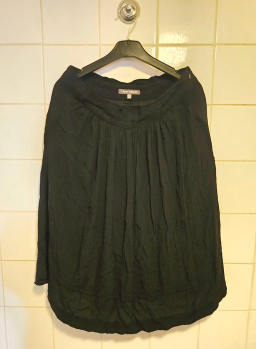 Buy & Sell South East London Greenwich - South East London - Photos for Laura Ashley Black Evening Skirt