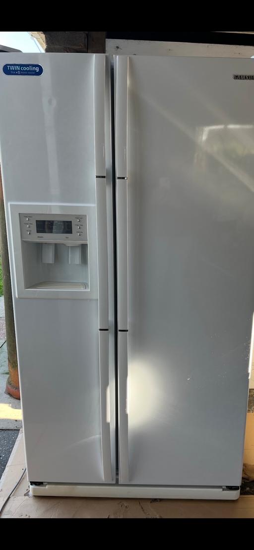 Buy & Sell Norfolk Great Yarmouth - Photos for SAMSUNG FRIDGE FREEZER WHITE