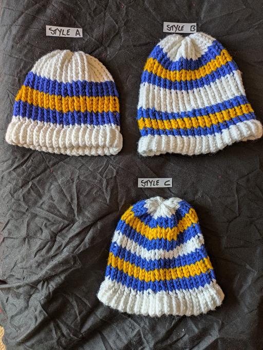 Buy & Sell West Yorkshire Leeds - Photos for LEEDS UTD STYLE BONNETS