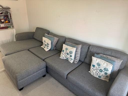 Buy & Sell Leicestershire Leicester - Photos for Grey sofa for family