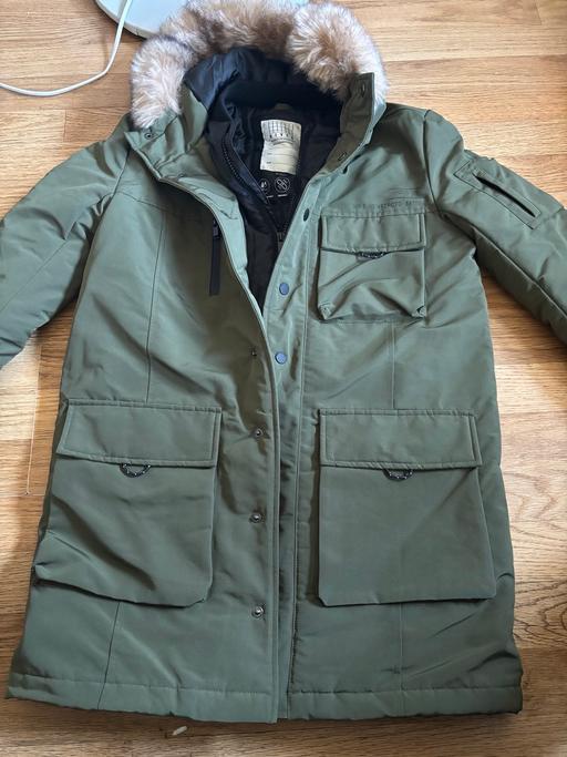 Buy & Sell West Midlands Sandwell - Photos for Boys river island parka