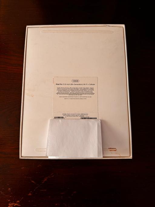 Buy & Sell Nottinghamshire Nottingham - Photos for IPad Pro 6th Gen WiFi + Cellular 128GB