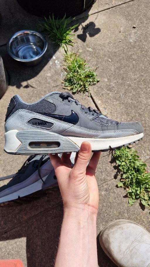 Buy & Sell West Midlands Wolverhampton - Photos for Nike Air Max 90 GS Trainers – UK Size 5.5