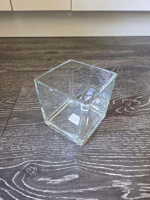 Buy & Sell North West London Lisson Grove - North West London - Photos for Small Glass Vase