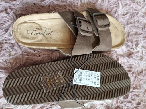 Buy & Sell South East London Chinbrook - South East London - Photos for size 5 new