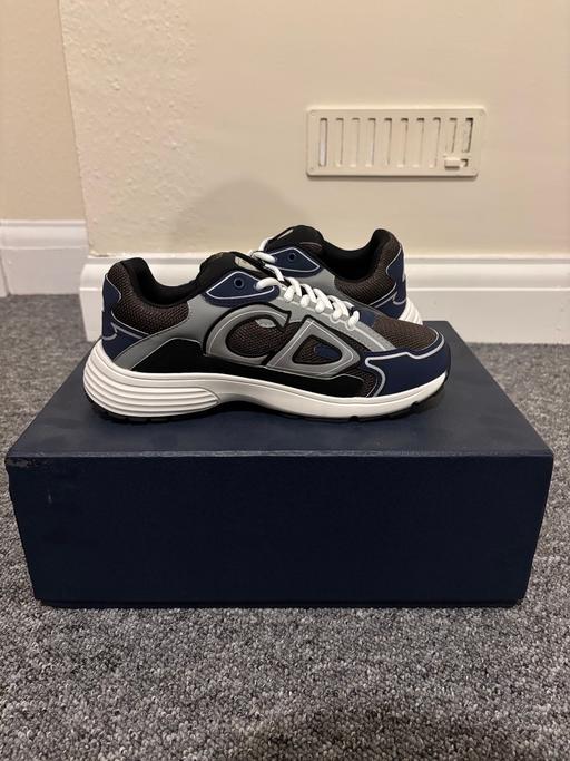 Buy & Sell East Sussex Brighton - Photos for DIOR B30 Navy