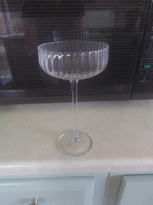 Buy & Sell West Midlands Walsall - Photos for NEW GLASS ORNAMENT
