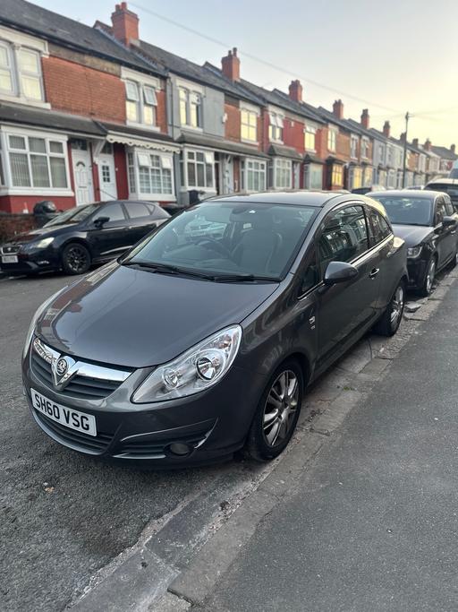 Vehicles West Midlands Birmingham - Photos for AUTOMATIC LOW MILAGE VAUXHALL CORsa
