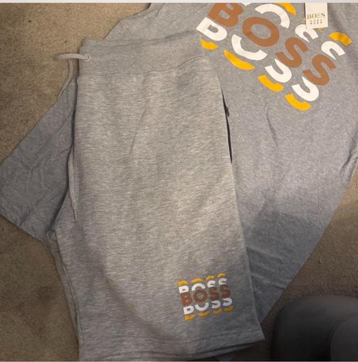 Buy & Sell Buckinghamshire High Wycombe - HP13 - Photos for BOSS Men’s T-Shirt & Shorts Set - Grey