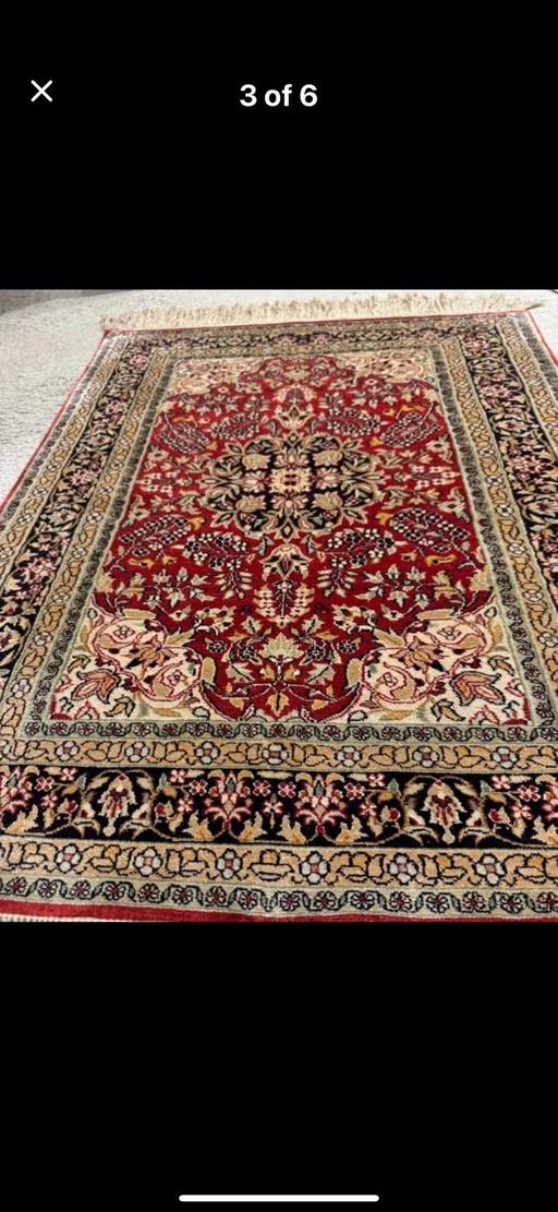 Buy & Sell West Midlands Birmingham - Photos for Hand Made Silk Rug 84cm x 63cm