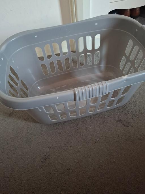 Buy & Sell South Yorkshire Barnsley - Photos for clothes basket