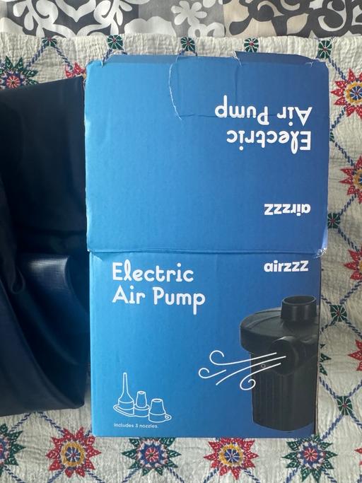 Buy & Sell East London Canary Wharf - East London - Photos for Air bed