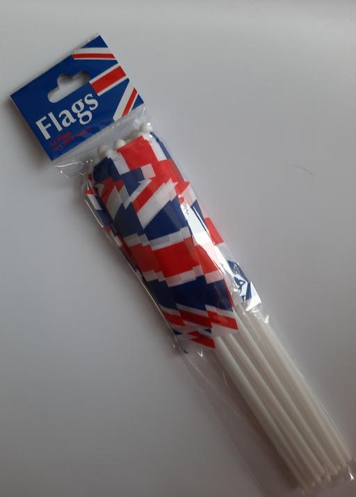 training West Midlands Sandwell - Photos for Union Jack Waving Flags pack of 12