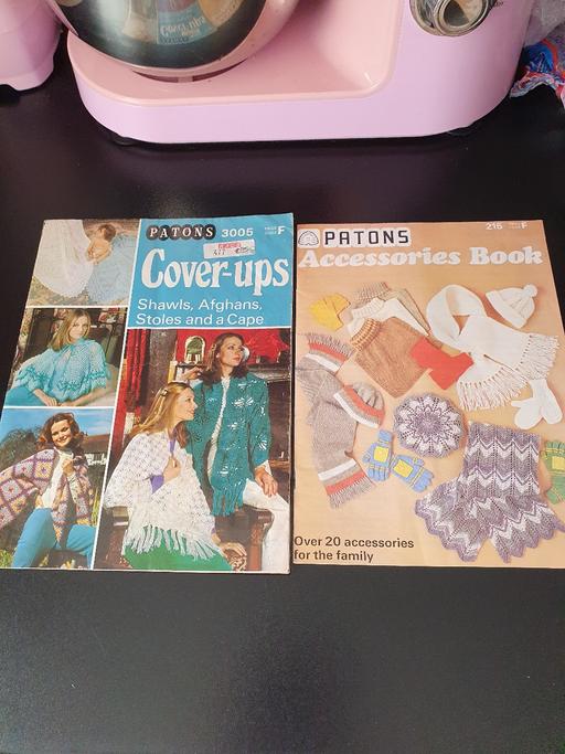 training West Midlands Dudley - Photos for vintage knitting magazines x 2