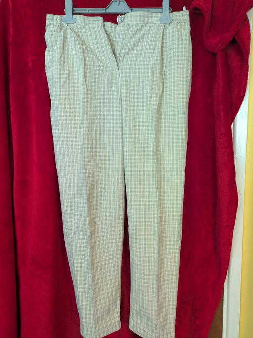 Buy & Sell Shropshire Telford and Wrekin - Photos for NEW WOMENS TROUSERS...size 16
