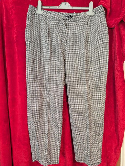Buy & Sell Shropshire Telford and Wrekin - Photos for PRELOVED WOMENS TROUSERS...size 16
