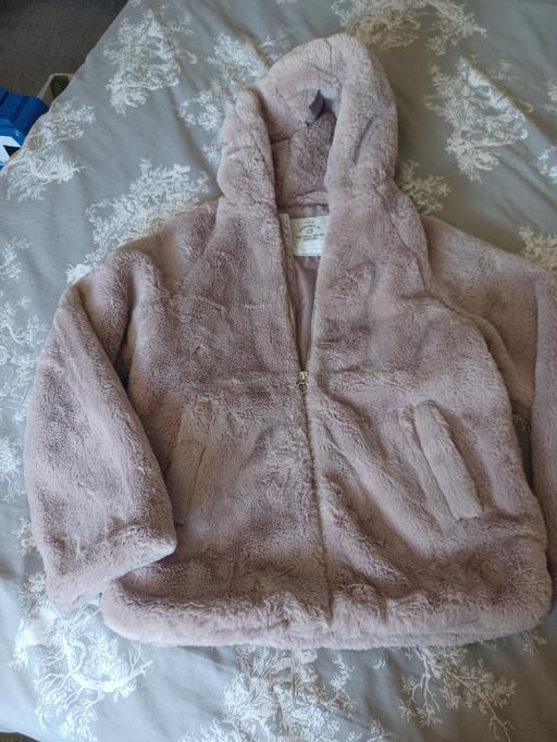 Buy & Sell Derbyshire North East Derbyshire - Photos for girls faux fur coat age 12-13