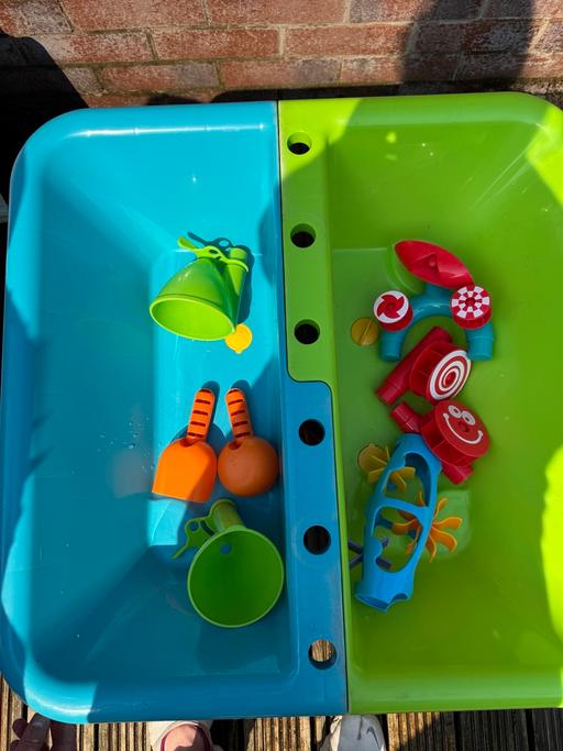 Buy & Sell West Yorkshire Leeds - Photos for Play water sand table elc