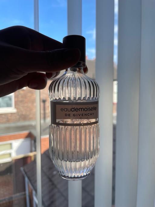 Buy & Sell Merseyside Liverpool - Photos for Givency women’s perfume 100ml