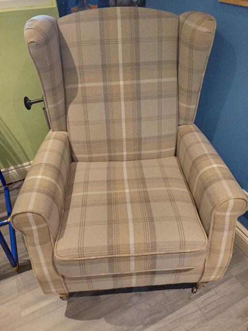 Buy & Sell West Midlands Wolverhampton - Photos for wing back chair