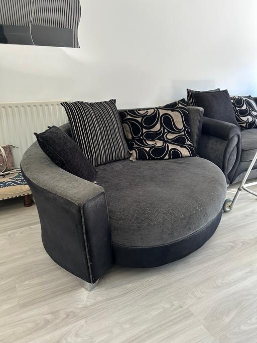 Buy & Sell East London Upton Park - East London - Photos for Grey Lounge Sofa