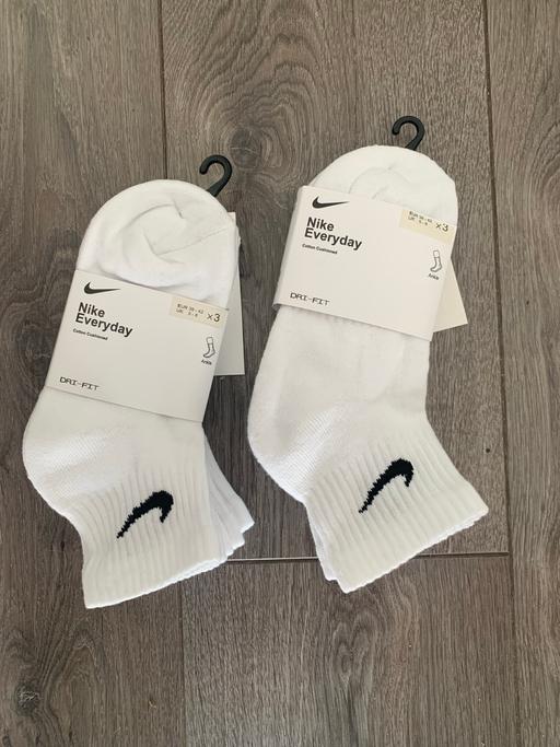 Buy & Sell East London Havering - Photos for 6 Pairs Nike socks Ankle