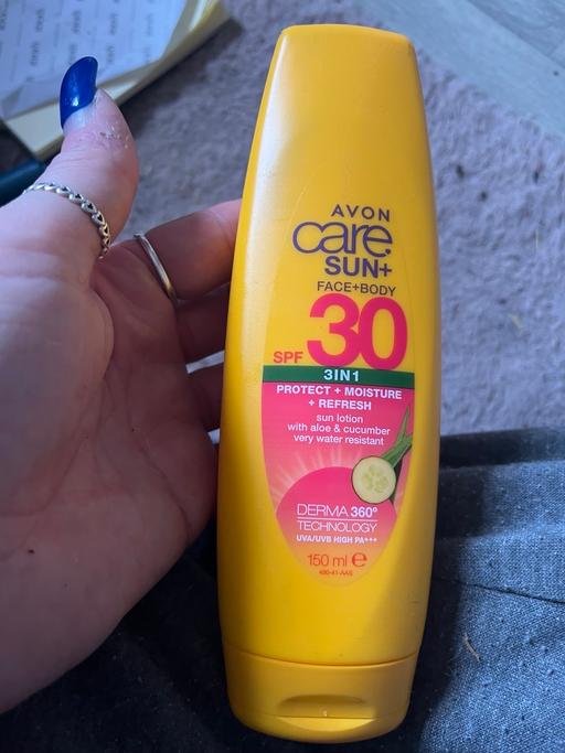 Buy & Sell West Midlands Wolverhampton - Photos for Factor 30 and 15 suncream £2 each lots