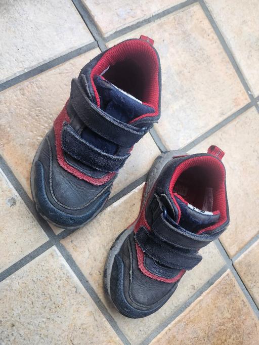 Buy & Sell West Midlands Birmingham - Photos for Clarks Trainers