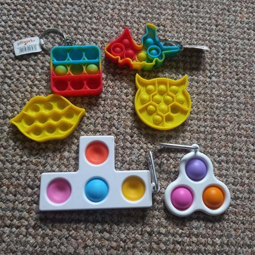 Buy & Sell North Northamptonshire Wellingborough - North Northamptonshire - Photos for popper fidget toys bundle