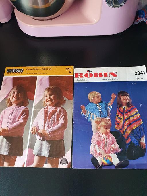 courses West Midlands Dudley - Photos for vintage knitting/crochet patterns x 2