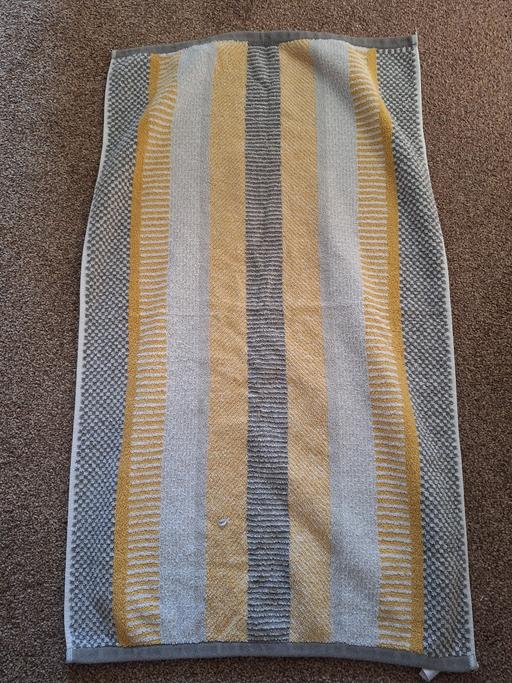 Buy & Sell West Midlands Wolverhampton - Photos for Hand Towel