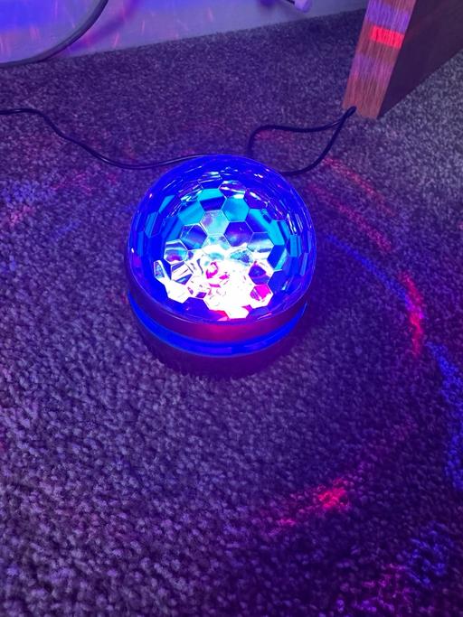 Buy & Sell South East London New Eltham - South East London - Photos for Colour changing ball