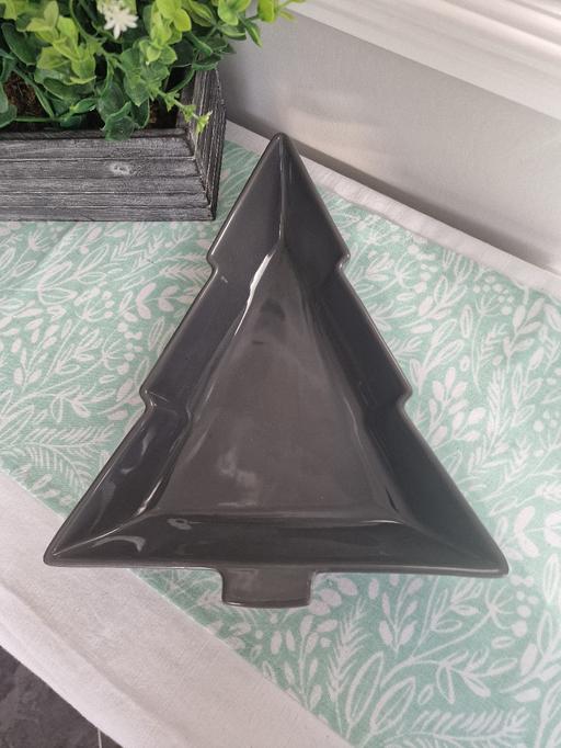 Buy & Sell West Midlands Sandwell - Photos for New Sainsbury's Christmas Tree Serving Dish