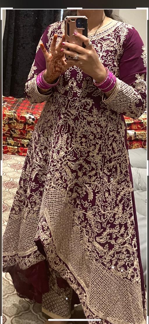 Buy & Sell West London Hillingdon - Photos for Heavy tail style suit