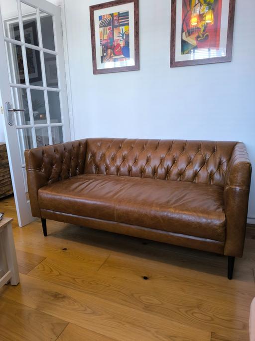 Buy & Sell South East London Bromley - Photos for Chesterfield Style leather sofa. John Lewis.